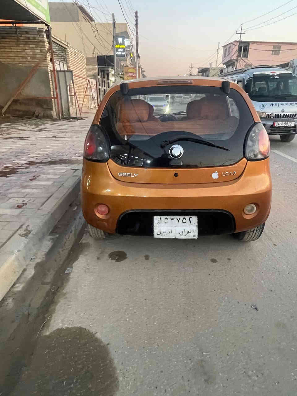 السلام عليكم سياره بانده لبيع مديل سياره ٢٠١٣ الون جملتي سياره جاهزه من كلشي تبريد شغال عداد المسافه ٧٨ الف رقم أربيل  سعر المطلوب ٤٦ ورقه ستفسار تصال ***********
