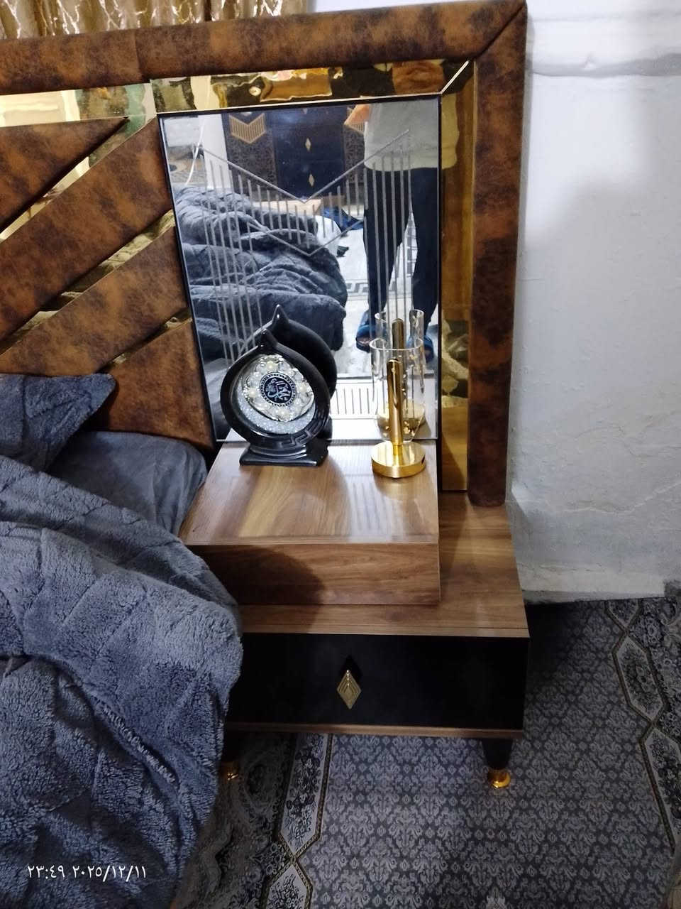 غرفه نوم تركيه نضيفه  + دوشك + ثلاجه صغيره للبيع بسعره مليون ومئتين وخمسين ألف مستعجل  على بيع 
***********
