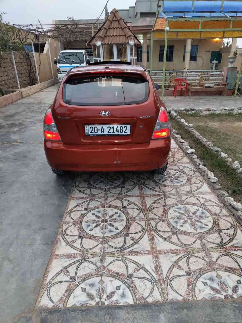 السلام عليكم اكسنت (تك باب)موديل 9 وراد امريكي مصبوغة حزام رقم دولي باسمي مشروع وطني السعر 65 وبيه مجال مكان السيارة قضاء الشرقاط للستفسار ***********
