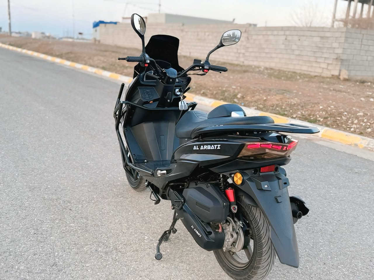 سەرتا بەناوی خوا 🤍☝🏻
ئەم ماتۆڕە بۆ فرۆشین لۆکە ٣ڕۆژە دەرکراوە یەک  جا بەنزینی تئ کراوە پئویست بەوەسف ناکا 
لەگەل لۆک هیچ فەرقی نیە 
١٦٠کیلۆ مەتر ڕئی کردوە بە هەمویەوە یەک سەعات ئیشی کردوە 
مۆدیل ٢٠٢٥
مەکینە ١٥٠یابانی 
قاچ حاسە 
دوو سوچ دوو کۆنترۆڵ
بەسمەو شەخال 
شوختیشی هەبوو ١٠٠هەزار بشکئنە موشتەریت جات بنئرە یان تیل کە 
لەخزمەتام
چەمچەمال
ئەدمین🖤✨
***********
***********
وەتسئاپ ڤایبەر
