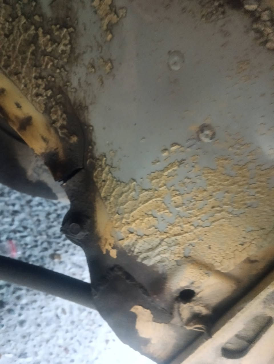 سلام عليكم سايبه 2015كيرومحرك مكفولات شواصي نضيفه بس واحد بي فطر من يم جف زقير مصوره هيه مصفره عليه غرامه 500عليه سنويه بعد شهر تصقط بيه جاملغ مبدل وكشر كدامكم سعر 28وبيه مجال بيه خياس بلدوسات رقم ***********
