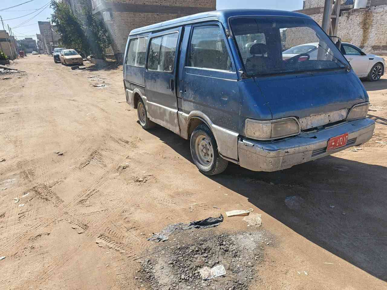 سلام عليكم كيا بستا رقم بغداد مويل 1994.  مكينه وكير وحداديه وكهربائيات شغاله تخم تاير شواصي. السعر   13     المكان نجف  سياره جاهزه ***********
