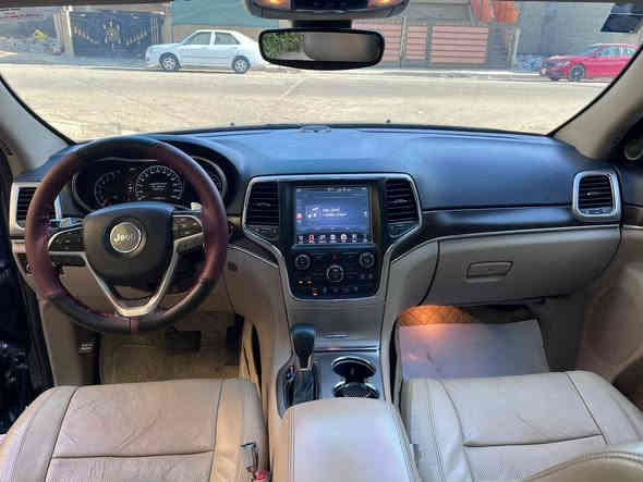 جيب 2017 خليجي 
جيب 2017 خليجي
#للبيع او #مراوس 
جديده جدا فول الفول 
 موصفات عده الجكات 
#مكفوله  من صبغ والتبديل والفتح
بانوراما بصمه  جنطه كهرباء 
ماشيه 116 الف 
ستتم صوت 10 سماعات 
ترحيب  يدات ومري شفط واشاير 
بصمات 
سبير منازل 
ستيرن كهرباء  وشفتات 
كشن كهرباء  خزن  جلد  تدفئه تبريد   خلفي تدفئه 
محرك 3600   فور ويل  
ماوس 
زراك لايت 
داخل عسلي 
لايتات متحركه 
حساس امامي خلفي جانبي  
لد امامي خلفي  بجم  زنون
محرك مفتوح معله انسه الدوانز كله بانزين عادي 
جميع انواع القياده 
جام جانبي ليزري 
تشغيل عن بعد 
سياره جاهزه ونظيفه كلش
تحول ثاني يوم رقم جديد بغداد ب اسمي 
#سعرها مناسب 
للتصال ‎0771 584 2654
