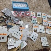 عمدي شلعه اكسوارات محابس٦  واسوارات٩ وتراجي٤٤  اخذتهن اشتغل بيهن وضروف...