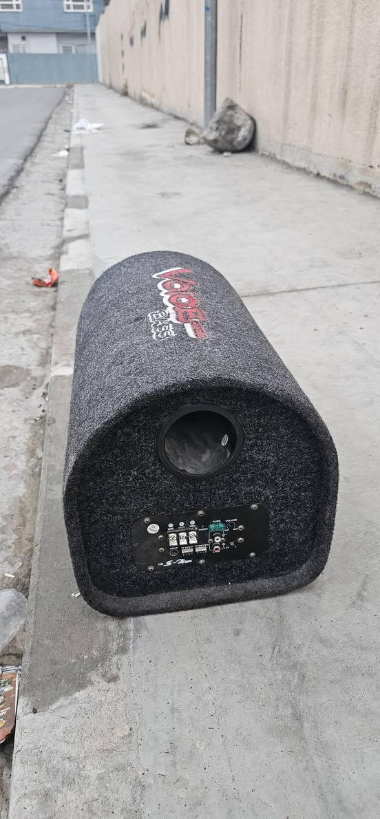 السلام عليكم مضخم شغال صوتو فول السعر 40 الرقم ***********
