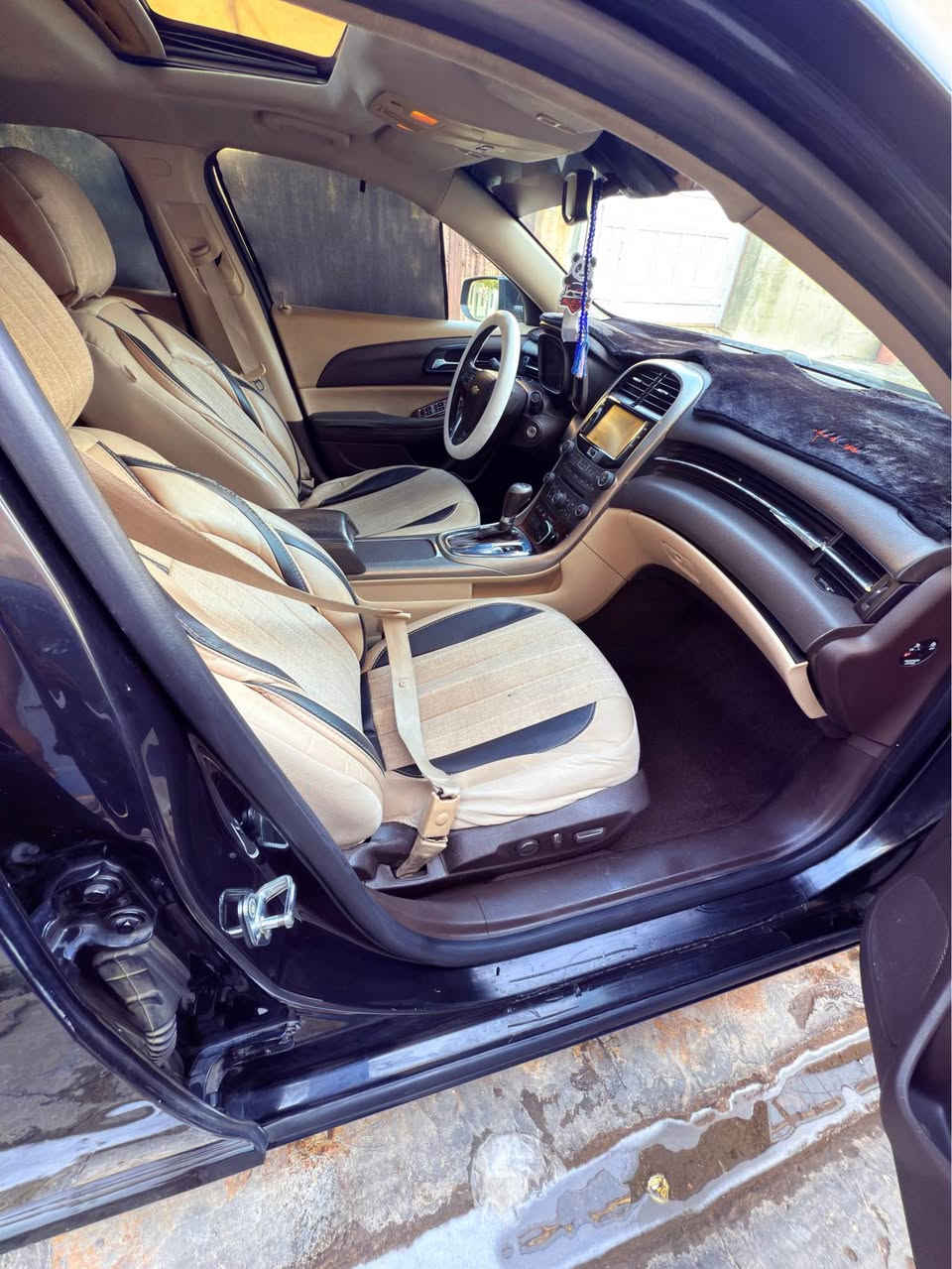 ماليبو 2013 LTZ 

قطعتين بخ + بارد 

رقم اربيل شرط التحويل 

السعر 90 وبيها مجال 

*********** كركوك, العراق
