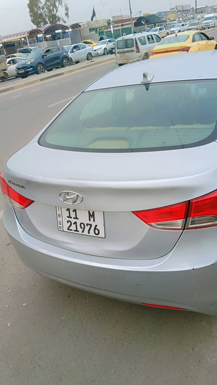 السلام عليكم النترا للبيع موديل 13ماشيه 113 حادثها بلجنطه ماواصل الحوض مكينه كير تبريد حداديه كله كفاله عارضها 107وبيها مجال ***********
