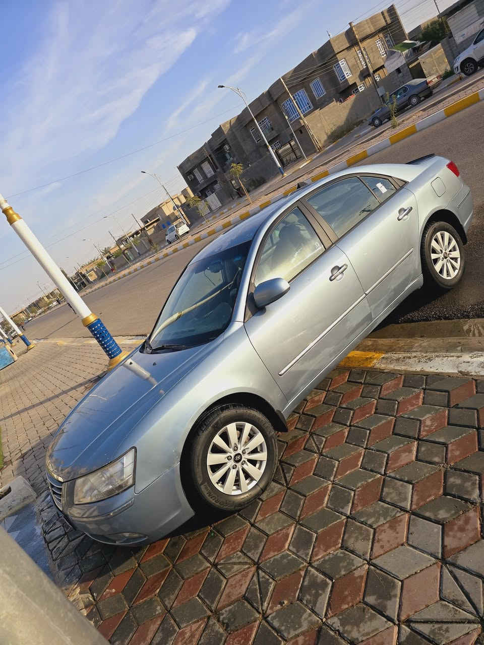 سلام عليكم
سوناتا للبيع فقط موديل 2009 صبغ 3 قطع بدون ضربه سياره جاهزه من كلشي محرك وكير شرط  تحويل مباشر 
عنوانه الانبار عامريه الصمود 
السعر 95 قفل 
الرقم ***********
