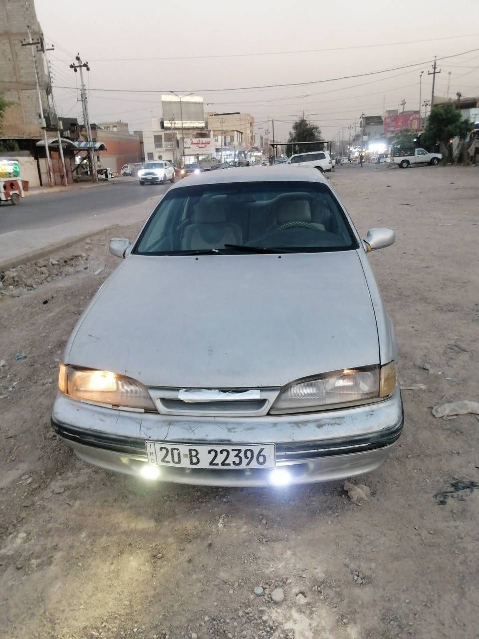 السلام عليكم برنس للبيع موديل 93 بلاديه رقم ديالى انكليزي العنوان ديالى بعقوبه سعر مناسب نتصل ***********
