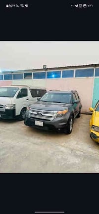 فورد اكسبلورر 2014 xlt سياره فول عدى الجنطه مو شفط 6 سلندر  شاشه حجم ك...