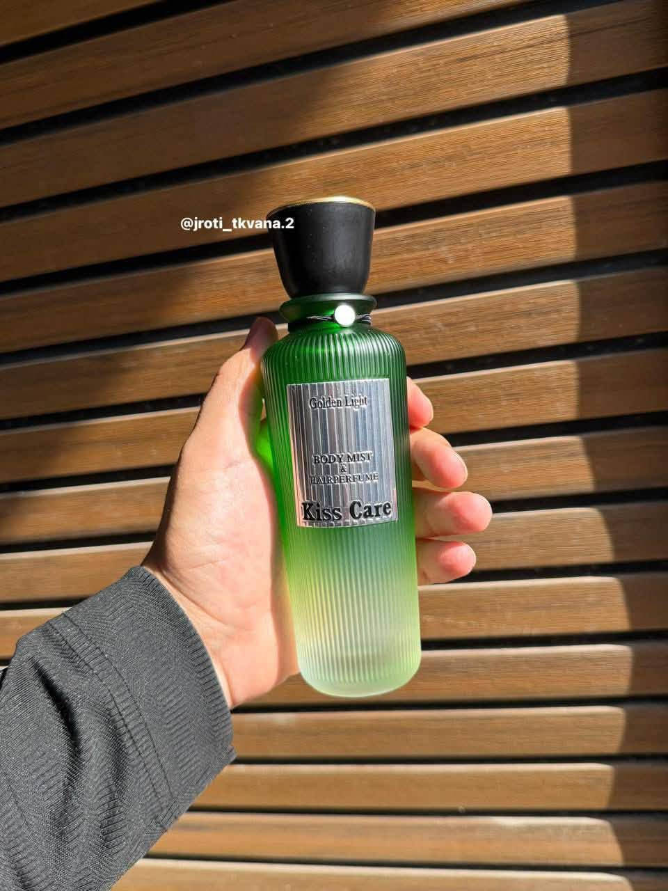 رجع توفر من جديد! 🔥
سبلاش بلاس كار.. العطر اللي راح يخلي الكل يسألك عن ريحتك! ثبات خيالي، فوحان يجنن، وتشكيلة نكهات تاخذك لعالم ثاني. 🌸✨
مناسب للكل (شباب وبنات).
لا تضيعونه، الكمية محدودة!
📍 متوفر الآن في كوزمتك أم علاء - بسماية.
للحجز ***********
توصيل بسمايه الف
توصيل لكل محافظات العراق٤الاف
