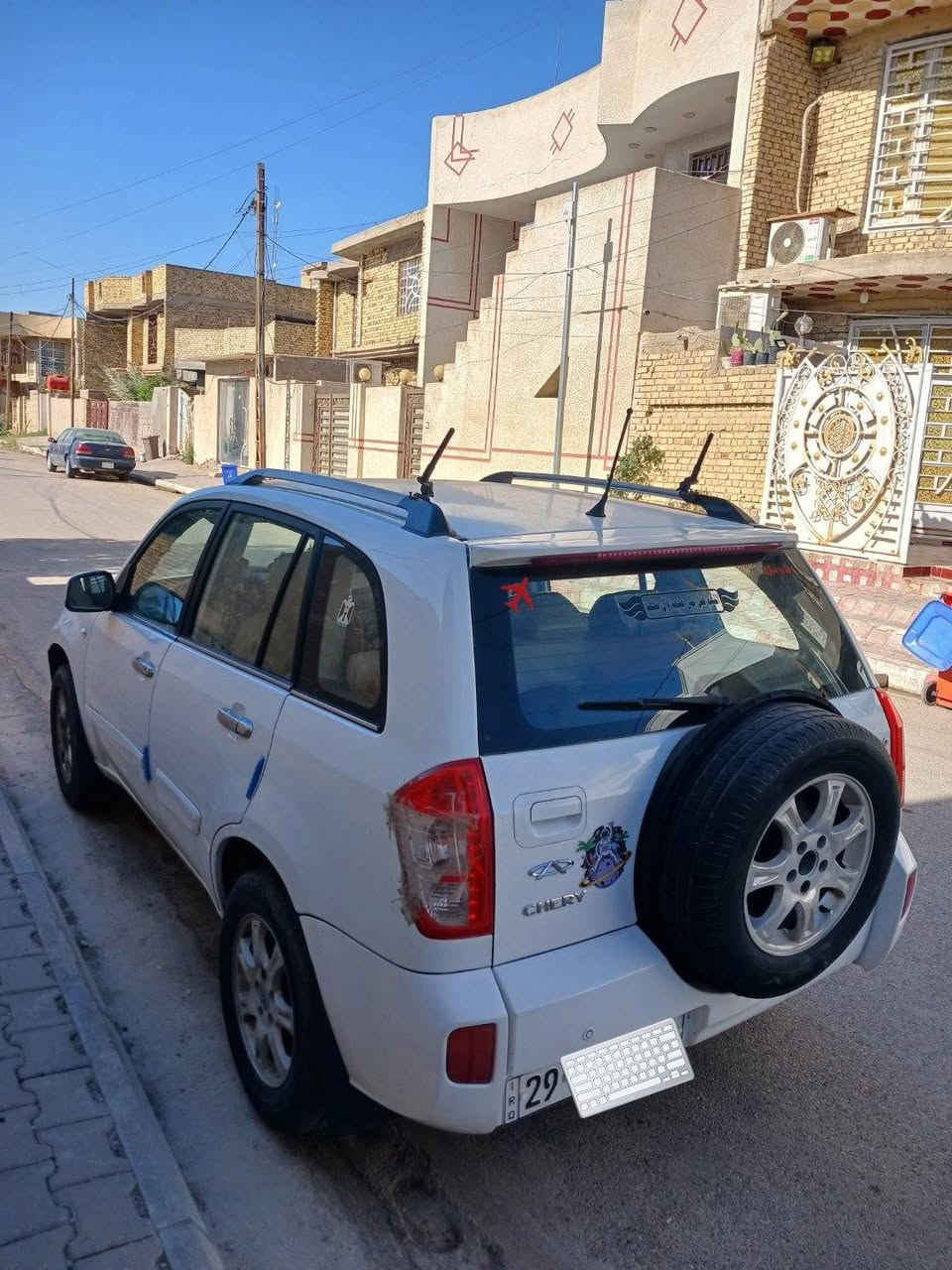 تيگو 2014للبيع
حسب السونار 
رصعات وخدوش بسيطة
محرك بيه خيط تبخير 
گير مكفول
حدادية جيدة جداً 
 وتبريد وتدفئة شغالة
تخم تاير
باتري جديد
رقم أنكليزي بأسمي 
السعر ٦٥$
للإتصال
***********
***********
