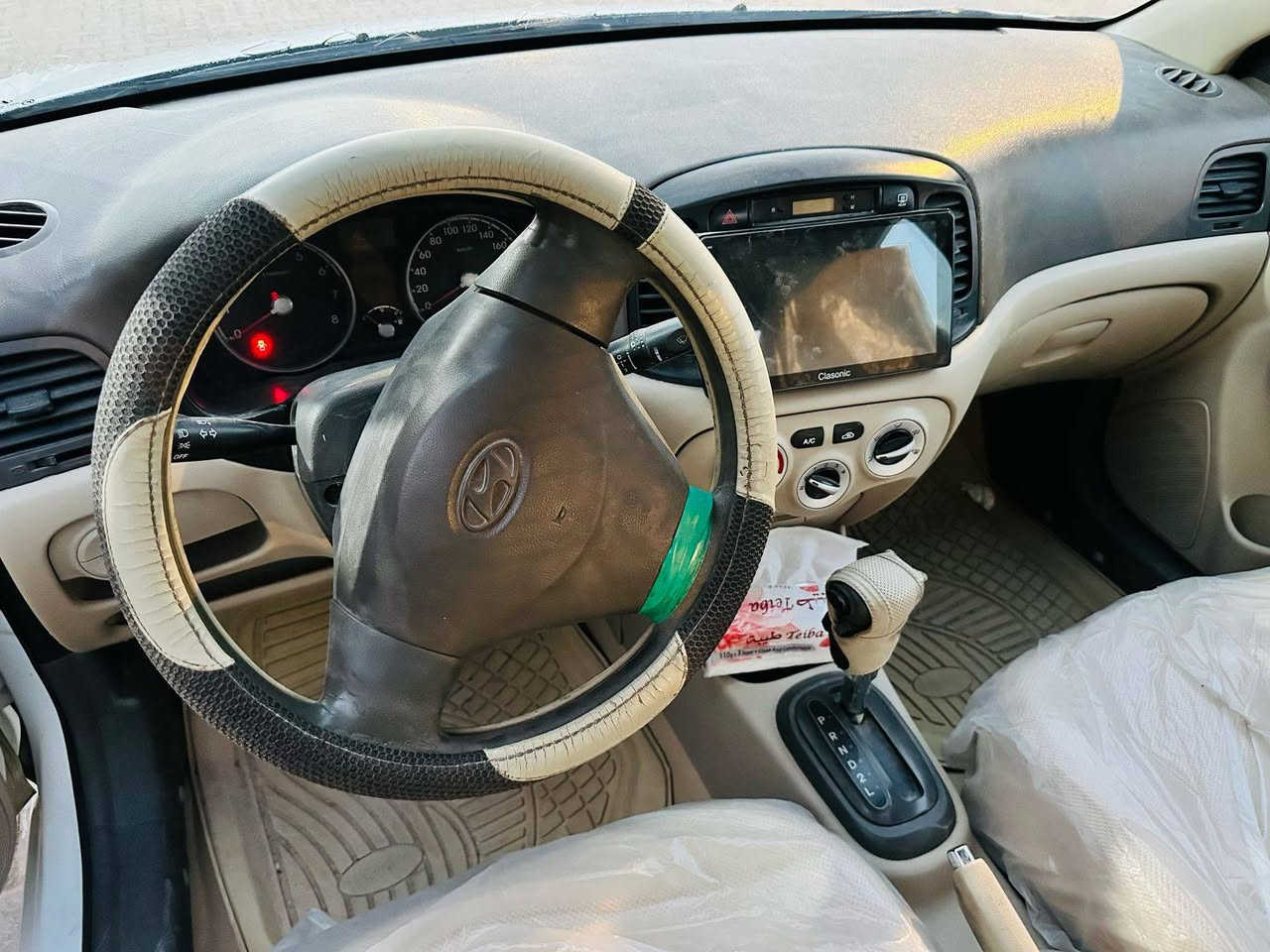 اكسنت للبيع موديل 2011 محرك جديد كير تبريد شغال بيها باب مبدل و بيها ربع الجاملغ الخلفي والأمامي سعرها 88 وبيها مجال العنوان النجف للإستفسار *********** النجف, العراق
