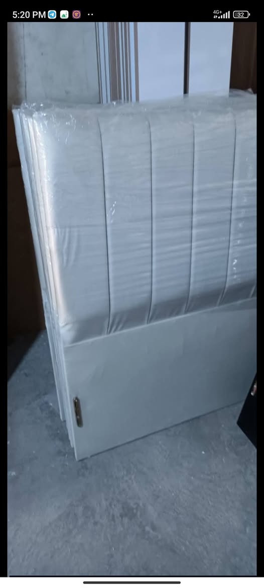 دەستی دووی چوارقورنە   سیسەمی یەک نەفەری نوێ بەزەمانی پێنج ساڵ ئەی فرۆشم بەدۆشەکەوە نرخی 120هەزارە داشکانم بۆ کردوە تەلەفۆن 
0751 855 85 83
