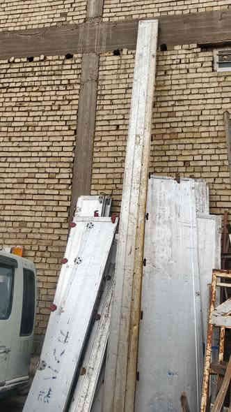 السلام عليكم ورحمه الله وبركاته صفاح هينو طول سته وربع مال كرين للبيع مكان حله شارع  80 استفسار ***********
