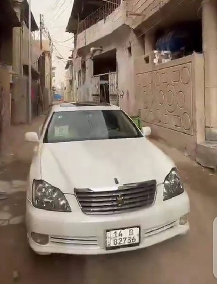 السلام عليكم كراون شاهينه
موديل 2007 اصل بصمه رصاصي 
مزاد مداور ثاني يوم 
كرستال اصل فئه رويال 
دكمتين 
فتحه 
شاصي 82 مكينه كارتون 
كروز سرعه
كزوز رياضي يابان 
ويل حوته من يابان 
غرفه بيجي 
ستيرن كهرباء مع كراسي امامي 
منضومه تبريد شرط ثلج 
تبريد قطعتين 
حداديه 100/100 بدلت تخم كامل دبلات جدد
سبير مانازل 
مشط لكزز يسره بلاد 
سعر 150 وبيه مجال 
رقم ***********
تواصل واتساب 
بصره
