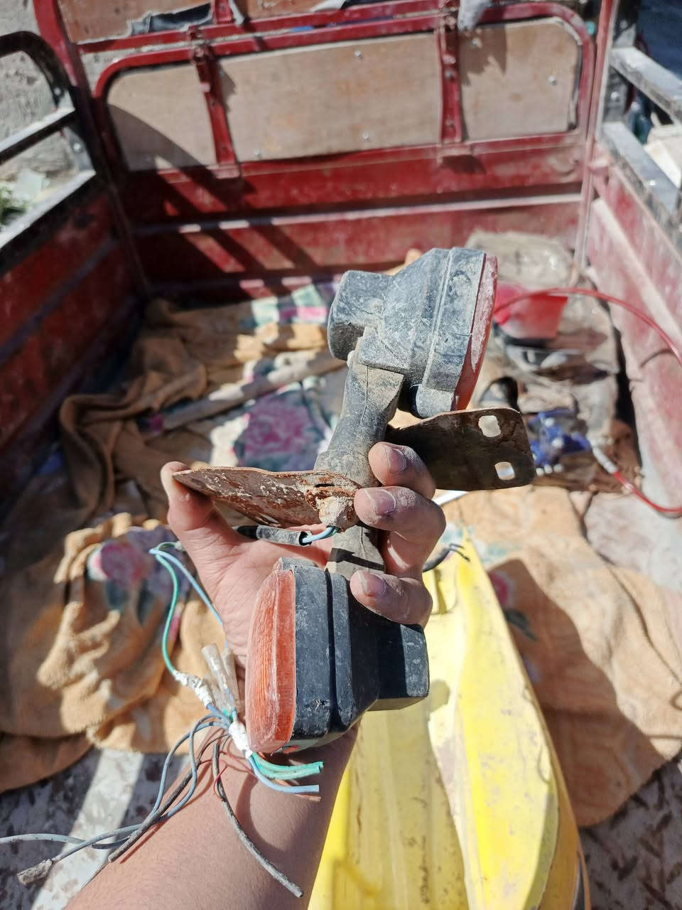 السلام عليكم أريد ازرب بسوك زراب كلهن عله ٥ ماعدا المكينه ب٢٥ نقصه بس فلاوين والقبق ماله مكاني بغداد الشعب السريدات الرقم ***********
