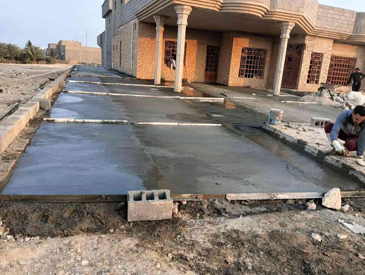 سلام عليكم يوجد كادر صب وسطار وسعار مناسبه
***********
