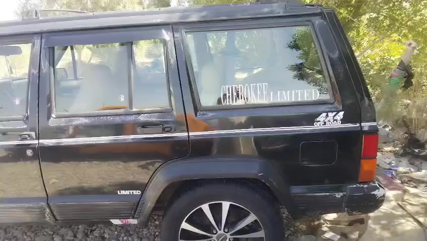 سلام عليكم جيب شروكي موديل 95رقم سليماني مكاني في واسط ***********
