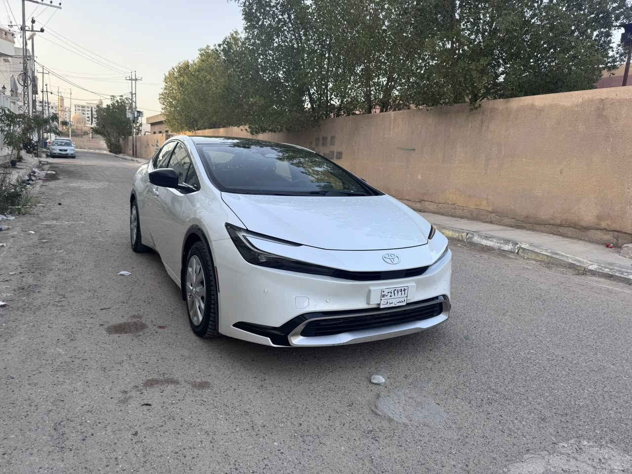 ‏تويوتا بريوس هايبرد بلاكن ان  موديل 2024
اللون :- ابيض 
صنف :- XSE
قوه المحرك :- 2.0 Hybrid
المسافة المقطوعة :-  8 الاف فقط
ثلاث انظمه شحن هايبرد بانزين
تمشي بالشحنة 100 كيلو بدون تشغيل المحرك 
مقاعد جلد اسود 
مقاعد كهرباء
تدفئة مقاعد 
تدفئة ستيرن
بانوراما 
بصمه 
بصمه ابواب 
تحكم ستيرن 
رادار امامي 
رادار مري ايمن 
رادار مري ايسر 
حساسات خلفيه 
حساسات اماميه 
كامره خلفيه 
هند بريك كهرباء 
اربع انضمه قياده 
‏SPORT.ECO.NORMAL.CUSTOM
شاشه كبيره لمس 
تبريد شاشه بيانو 
شاشه دشبول الكتروني  
نضام اوتو ايفي
مانع انزلاق
تحديد مسار
نضام كروز 
لمس اناره داخليه 
لايت LED 
اوتو هولد 
حساسات ابواب 
السياره بدون حادث بارد فقط
دعامية خلفيه اصليه نفس اللون
 للاستفسار الاتصال ع الرقم 

‭+964 788 477 7090‬

( السعر 179 ورقة )

اعتذر جدا عن المراوس للبيع فقط


**إذا كنت صاحب هذا الإعلان وتريد حذفه لأي سبب، رجاءا أرسل رسالة إلى الدعم الفني**