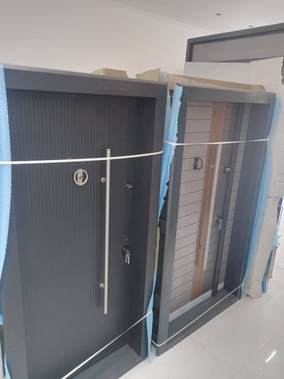 تشكيلة حديثة من الابواب القاصة الرئيسية بأبعاد وتصاميم مختلفة. سامر للأبواب /الباب التركي سابقا. رمضان كريم اعاده الله عليكم بالخير واليمن.. واتساب..***********
