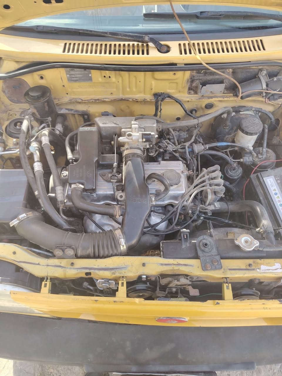 سلام عليكم
سايبه للبيع مديل 2010
تخم تاير جديد
تبريد 
كهربايات شغاله
دوشمه جديده
حداديه جديده
سنويه ساقطه
غرامات علي هيا علا مشتري
سياره مال بيت لمو شراي لا يتصل مستعجل
سعر 22ورقه وبيه مجال
***********
