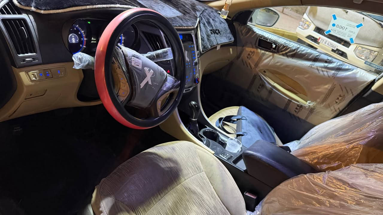 سلام عليكم سوناته وعود أمريكي رقم بصره تحويل حادث بيهه جاملغات خلفي صبغ 
سياره جهازه الخير 
كير مكينه وتبريد وتخم تاير سياره كل نقص مابيهه 
وسعره 95 ورقه مكاني بصره 
*********** البصرة, العراق
