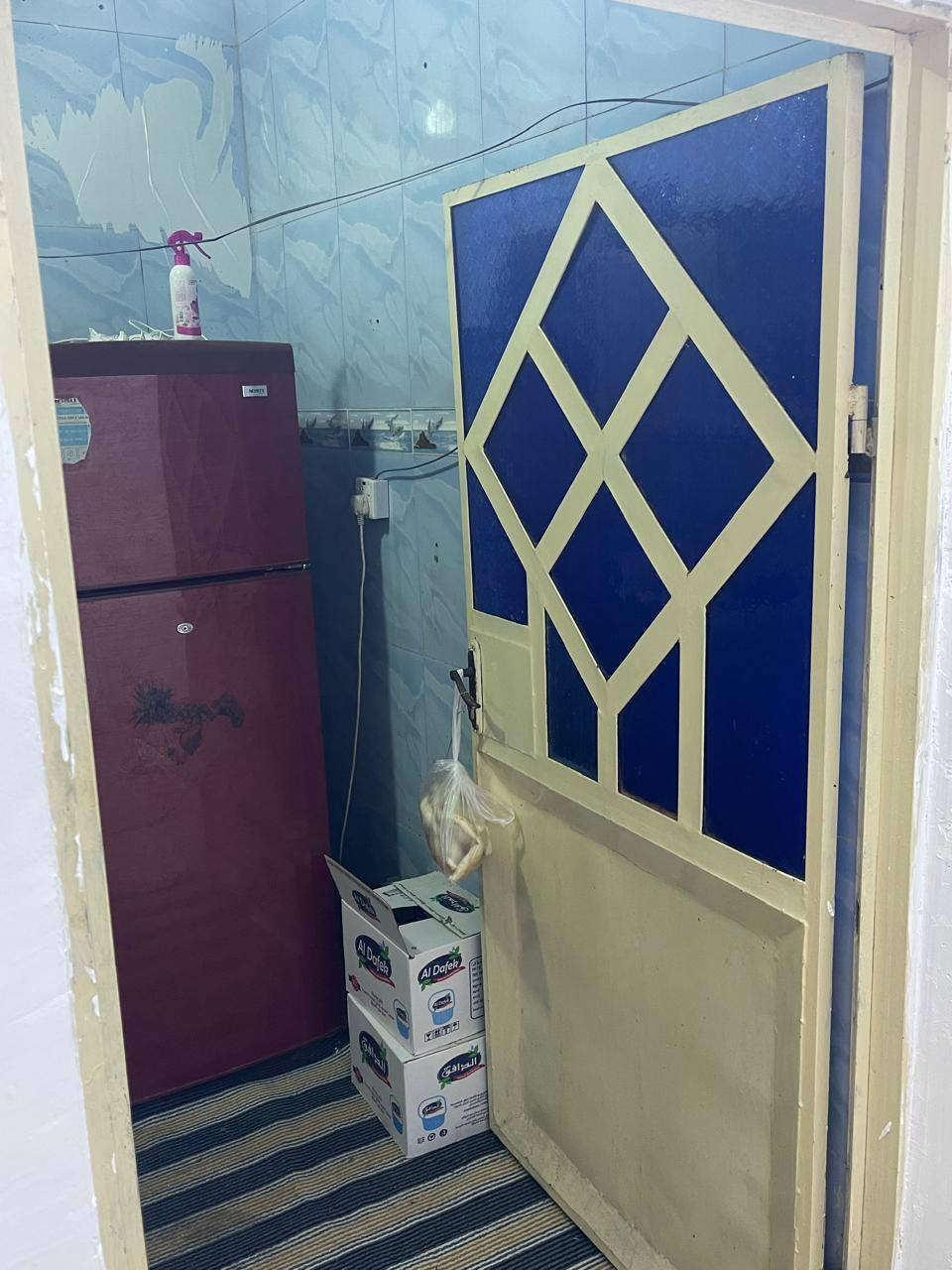 ياالله مكتب الجبوري للعقار بلخدمه ***********
دااار للللبيع مساحه 58متر طابقين شارع العسكري قرب مستشفى الفرات الاوسط قرب مسجد السهله السعر 95مع المجال وات ساب بلخدمه ***********
