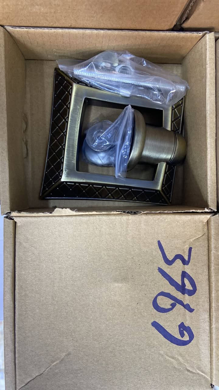 ✅توفر لدينا مطرقة باب اجمل الاشكال وبأنسب الاسعار 🔴جملة مفرد 

للاتصال ***********
