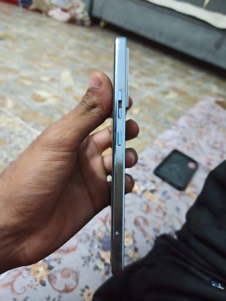 انفنكس  gt 20 pro  للبيع بختصار كلشي مابيه لا فطر لا كسر
ذاكره 256 

120 فريم ببجي 

شاشه 144 هيرتز 

مكاني نجف حي سلام 

سعر 270 وبيه مجال 

اقبل مراوس تلفون ثاني (حسب القناعه) 

رقم مبايل ***********
