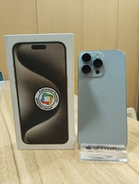 IPhone 15 ProMax لون سليفر  بطارية 89 شرق اوسط  مكفول من الفتح والتصلي...