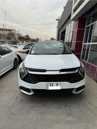 سبورتجً2023 فول مواصفات  باسمي   ماشية 30   مكان بغداد   سعر 215$  077...