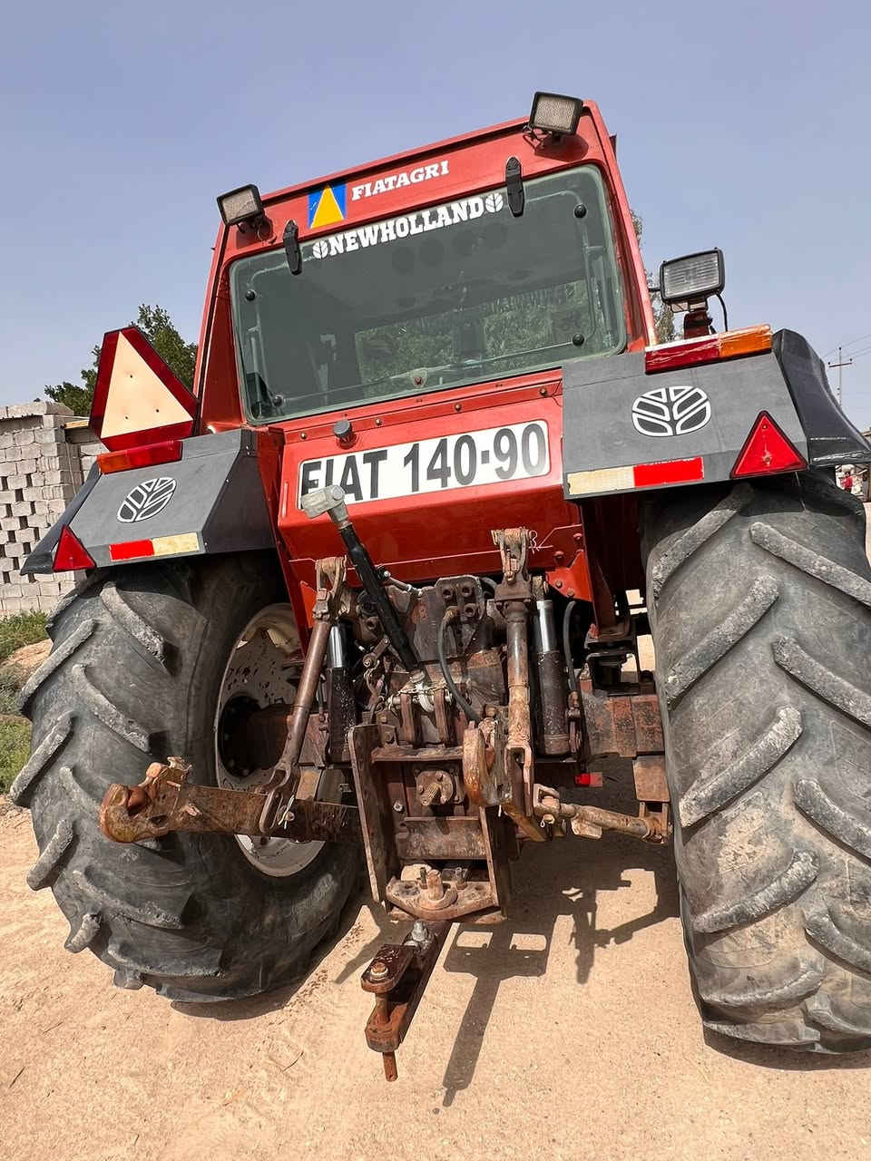 فيات 140 نص اوتو ما مشتغله بالعراق رقم واسط فول مواصفات تكمة عريضه اكسن بارز ويل برماخ دبل جك خلفي كيلة امامية تبريد محرك كير اكسلات ع شركة المكان واسط الحي للاستفسار ***********
