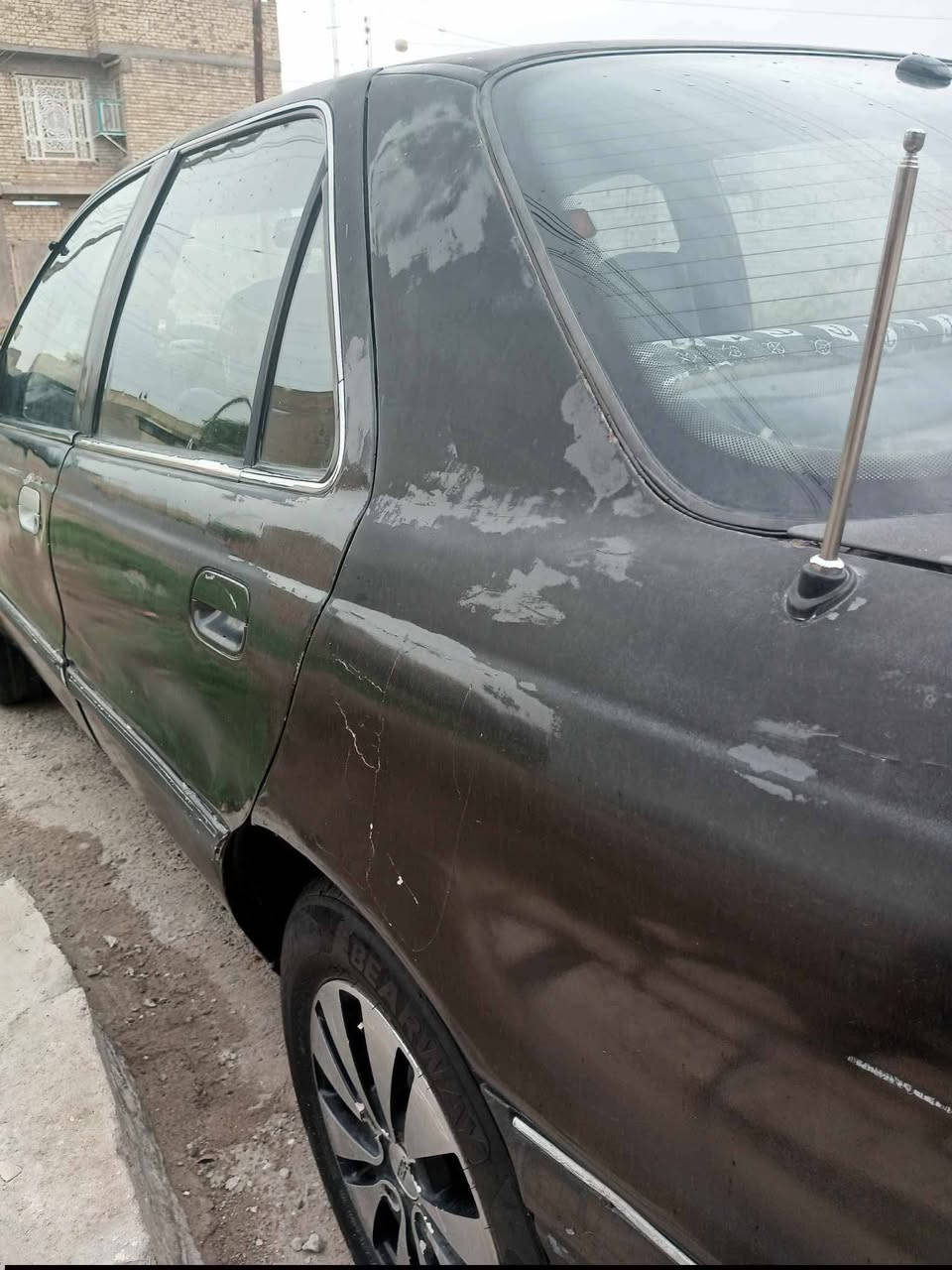 سلام عليكم سياره النترا دمعه موديل 93 السنويه بسمي تنتهي 2028 السياره جارده مكينه وكير مكفولات كهربائيات شغاله تحويل ثاني يوم تايرات نضيفه باتري جديد السياره خير من الله والرقم بغداد العنوان بغداد المعامل السياحي التصال بل رقم *********** السعر 32 وبيها مجال
