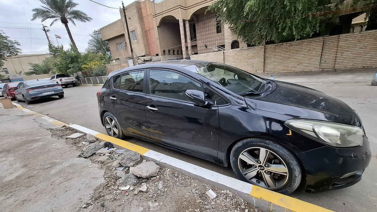 فورتي هاج باك موديل 2015 لون اسود صدفي فول واحد على واحد
مصبوغه حزام
محرك اخو زيرو 
محرك  1600GTi /TURBO
رقم سياره بغداد + سنويه بسمي + تحويل مباشر بصمه تشغيل بصمتين ابواب اماميه
تشغيل عن بعد 
سلایت روف طقتين
مرايه كهربائيه شفط + لد ترحيبي بالمرايه وبيدات الابواب الاماميه
تحكمات ستيرن جهتين
شفتات ستيرن
3 وضعيات النعومه الاستيرن
كشنات جلد / تدفئه للمقاعد الاماميه والخلفية + تبريد للمقاعد الامامية
ذاكرتين خزن المقعد السايق +تحكم كهربائي
تخوم تاير جديد + باتري جديد 
سعر 97$ وبي مجال 
الاستفسار .
***********
***********
