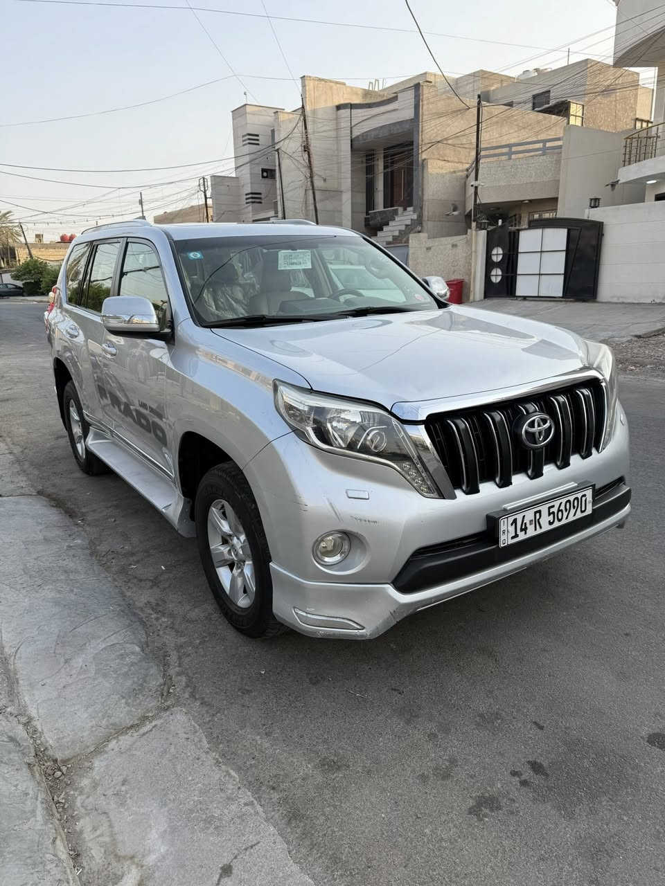 سلام عليكم عندي برادو 2014كويتي فول 6سلندر دبل تانكي ماشيه 200حقيقي رقمهه بصره بسمي تحويل مباشر ابي مكان سياره كفاله عامه السعر 300مكان سياره بغداد ***********
