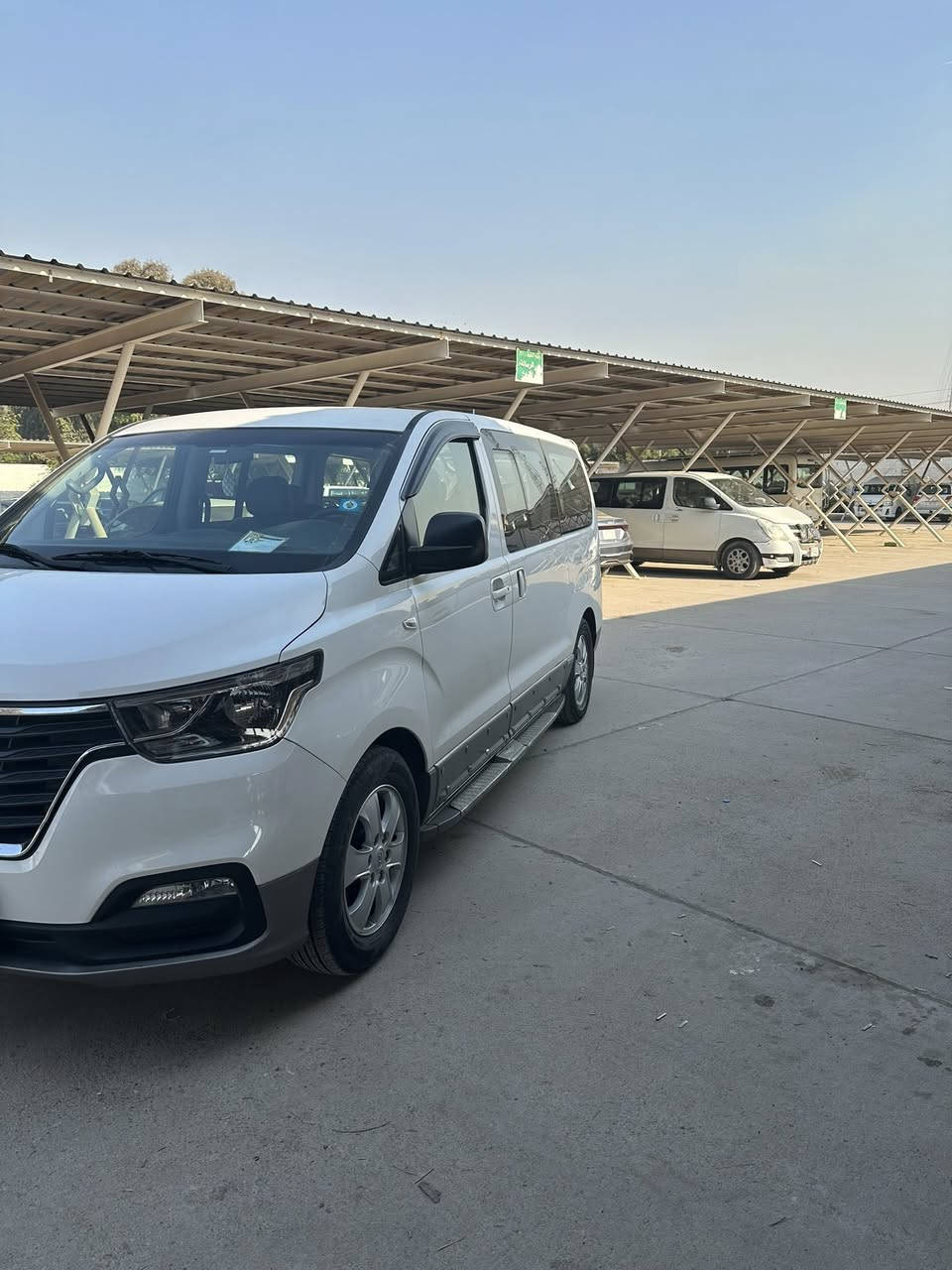 سلام عليكم
ستاركس مسكر ادبلو موديل 2019 مرمزه 2020 رقم بغداد خصوصي ماشيه ٢٠ الف بيها صبغ بالجاملغ الخلفي مصبوغ بكوريا وشبرين بلنيد تخم تاير جديد باتري جديد مدوشمه تنته وكشنات  السيارة ما متعوبة ونضيفه على ايدي من اخذتها لحد هسة  جاهزة السعر 268 وبي مجال مكانها  بغداد للاستفسار ***********
