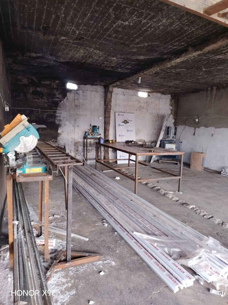 معمل أولاد المجبل للأبواب والشبابيك البلاستيكية
عنوان مفرق قرية خباطه مقابل عايد الكسراوي  مجاور حمودي العلي 

بإدارة (سعد الكسراوي)(ابو العباس)

رقم الهاتف ***********
