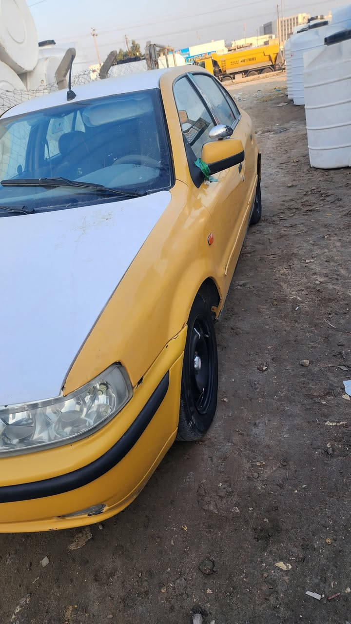 السلام عليكم
للبيع سمند سورن موديل 2011 سياره شوف العين مكينه كورلا كير اوتو 

غرفة السياره وسط محتاجه فقط بطاين بيبان 

سياره خير من الله نواقصها بسيطه  مكان السياره ناصرية مركز منطقة سومر 

السعر21 وبيها مجال بسيط 

ترهم مراوس بخصوصي ***********
