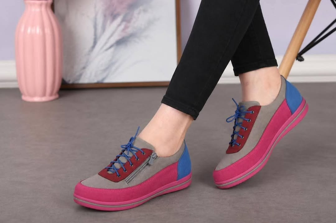 رياضي فلات طبي الاكثر راحة كوالتي عالي
Size 37 38 39 40 41
للحجز مراسله الصفحة او الوتساب *********** 
يوجد خدمة توصيل لجميع المحافظات
