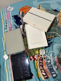 ايباد الجيل التاسع • ٢٥٦ • ملحقات كاملة