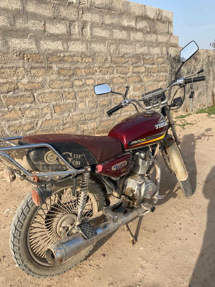 دراجه للبيع 4 كير محرك مفتوح السعر250 لشراي ولي مو شراي لا يراسلني  تصال ***********
