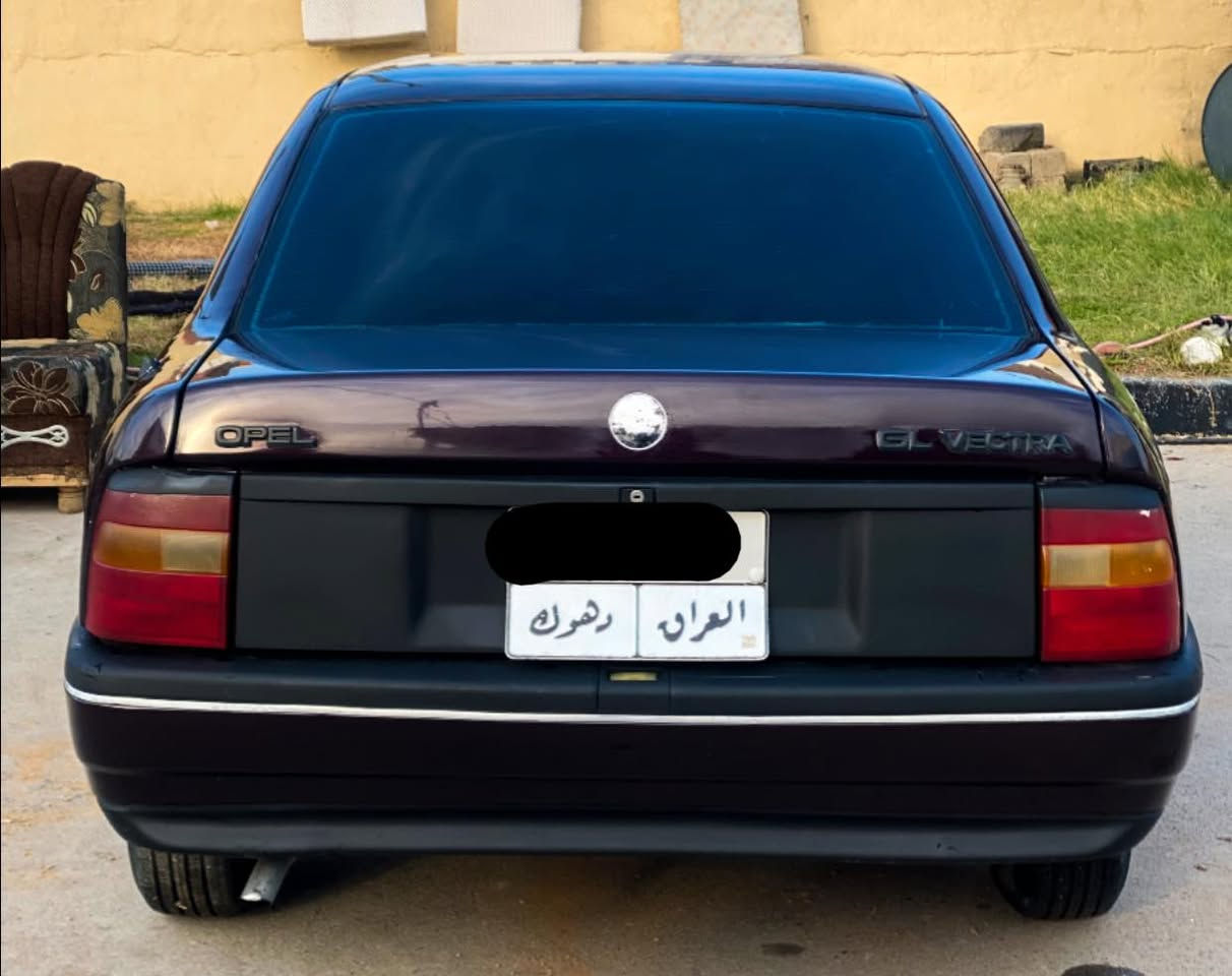 فكتره موديل 1992 حجم 20 قفل مركزي كير عادي  محرك شرط  صبغ جماليه عام معجون قطعتين فقط 
سعرها 35 ورقه للبيع فقط  ماكو مراوس لاستفسار ***********
