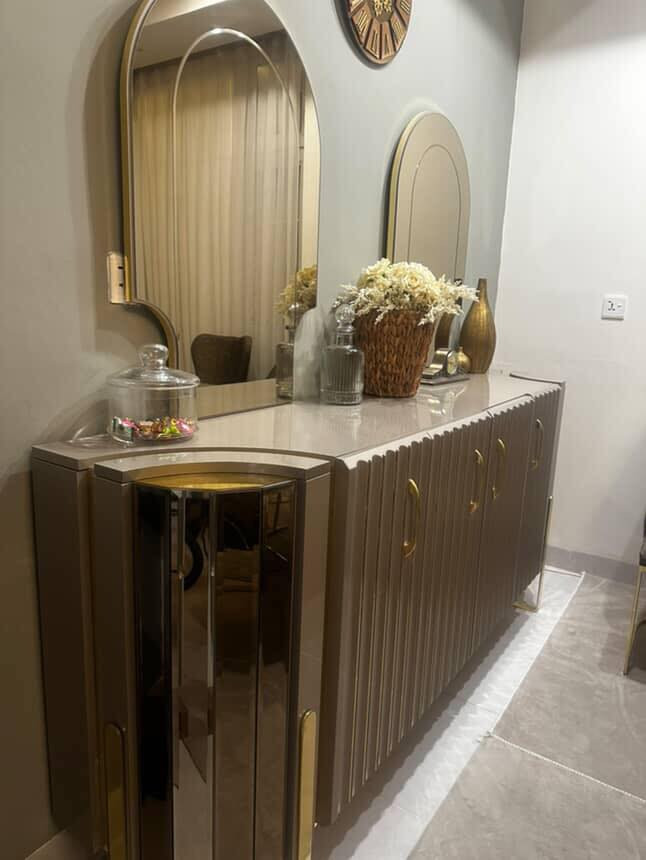 تاقم نانخواردن
مێز و ٦ کورسی و کونسوڵ
مارکەی دیوان
زۆر تازە و شاز 
١٩ گەڵای پێدراوە
لە سلیمانی
بۆ نرخی ئیستای نامە بنیرە


**إذا كنت صاحب هذا الإعلان وتريد حذفه لأي سبب، رجاءا أرسل رسالة إلى الدعم الفني**