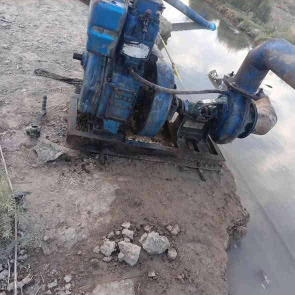 السلام عليكم ماطور للبيع ابو 10 النوعية باوهه شغال بدون صونده المكان ناصرية قضاء  قلعه سكر السعر ب 325 وبيه مجال ***********
