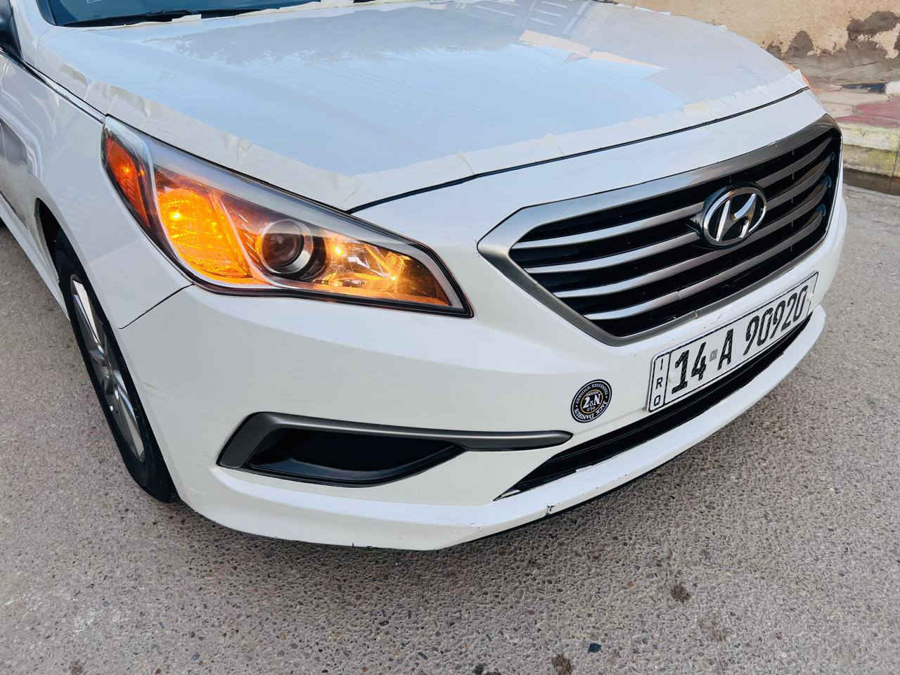 السلام عليكم 
مكلف بالنشر 
سوناتا ٢٠١٧ وارد امريكي رقم بصرة انكليزي كير مكينه كفاله حداديه تخم تاير تدفئه تبريد السيارة جاهزة ماتصرف عليه الف حادثها باب خلف باب الصدر مع هلال الجاملغ صور الحادث موجوده السيارة لبل واحد 
السعر ١٢٣ 
الشراي يتصل بصاحبها مباشر *********** ابوحيدر.. البصرة, العراق
