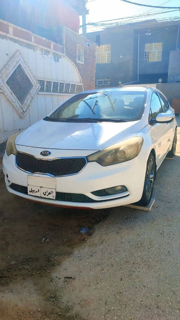 كيا سيراتو رقم اربيل موديل 2014 سنوية ساقطه ويل كب قطعتين تبريد منظومة تبريد جديد الحادث(جنطة واصل أطراف الجاملغات مال واصل الحوض) السعر 115$ العنوان النجف الاشرف مكلف بالنشر الاتصال على هذا الرقم ***********
