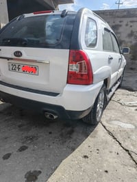 سبورتج 2010 داخل لونين فول سلايات حساسات كامرا طخم تاير جديد سيارة جدي...