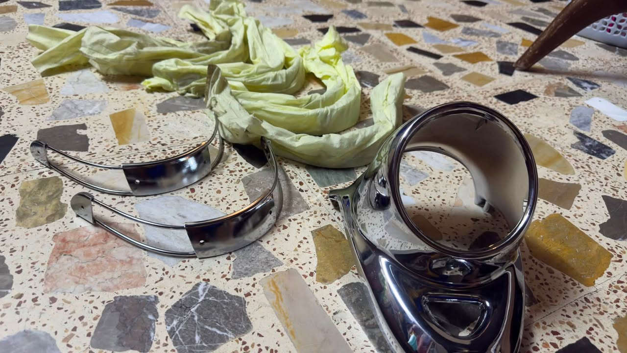 عكال جاملغ كلاسك شرط بس يمي سعر لقطعه20الف مكاني بغداد حي لبنوك
***********
