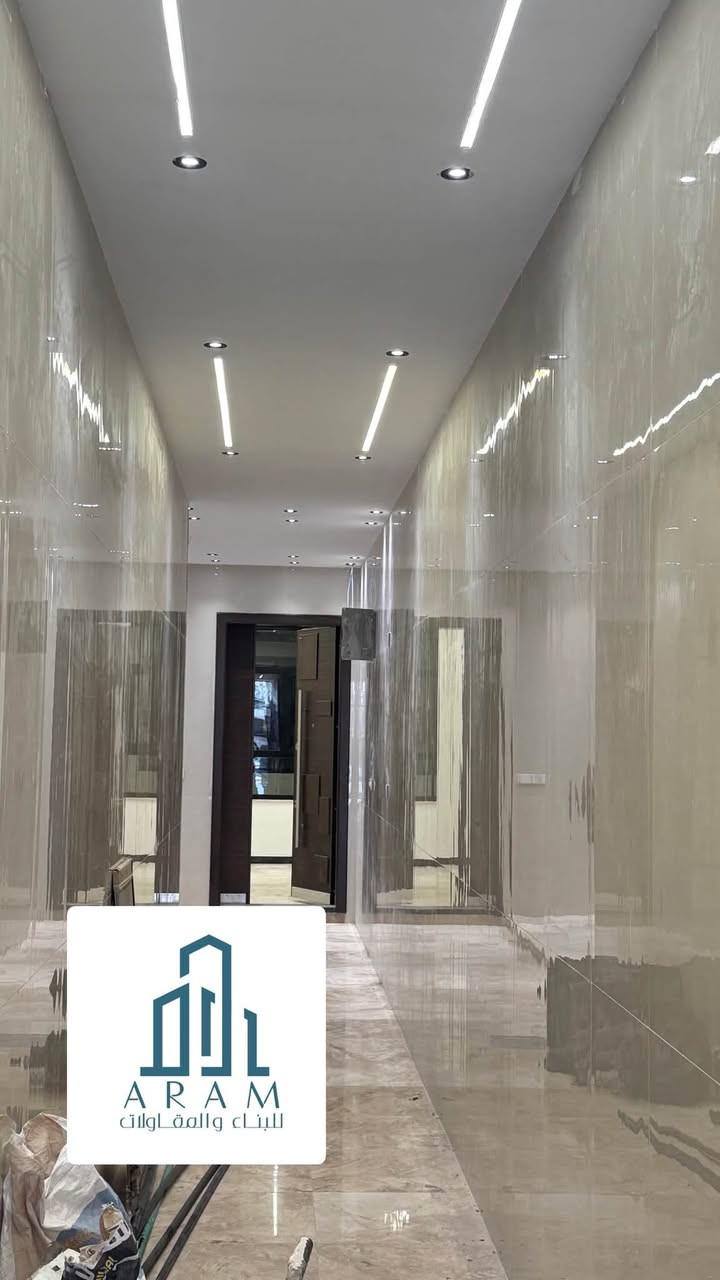 للايجار في السيديه
وحـدتين سكنيه MODREN  مساحه  كل وحده 200M🔸

طابق ارضـي 📌

+طابق اول 📌

مدخليـن للعقـار 🔸

تحتوي كل وحده سكنيه على 3غرف نوم (1سويت) وصاله وهول داخلي وخدمات +كراج في الارضي 

+غرفه Laundry + بلكونه ومنور 2 

مع سسـتم كاميرات🎥 (سخان ماطور +خط كهرباء+خط انترنيت)

معزوله عزل تام ✔️

بدل الايجار الطابق الارضي (مليون 250 الف ) مع مجال بسيط 

بدل الايجار الطابق الاول (مليون و100 ) مع مجال بسيط 

الموقع 📍الضباط قرب شارع المركز 

للاستفسار

***********

***********

متوفر واتساب
